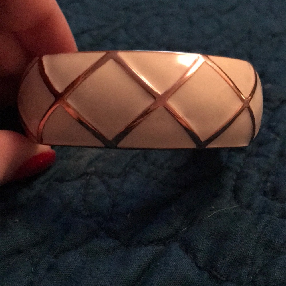 💫PRICE DROP💫 NWOT Cuff Bracelet